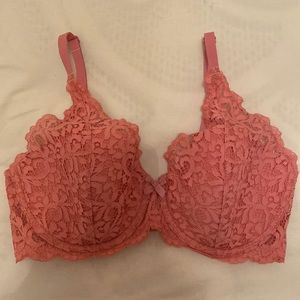 Victoria’s Secret bra